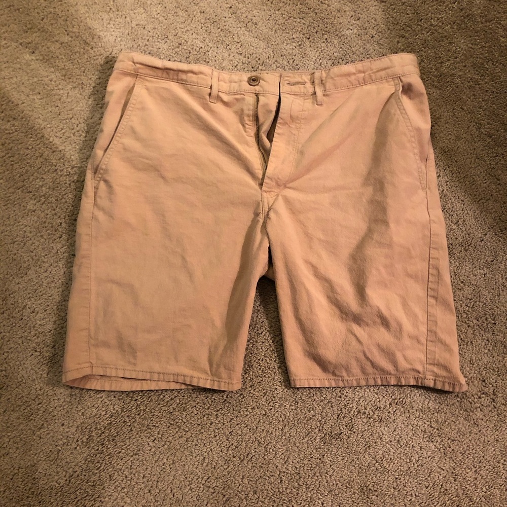 Levi’s Khaki Shorts